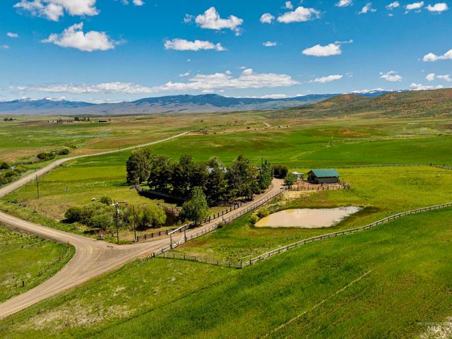 $2,800,000 | 2004 Granger Road