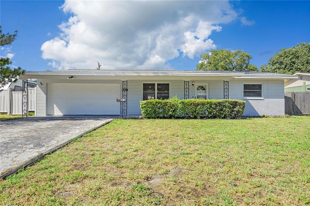 $479,000 | 2061 64th Avenue South | Greater Pinellas Point