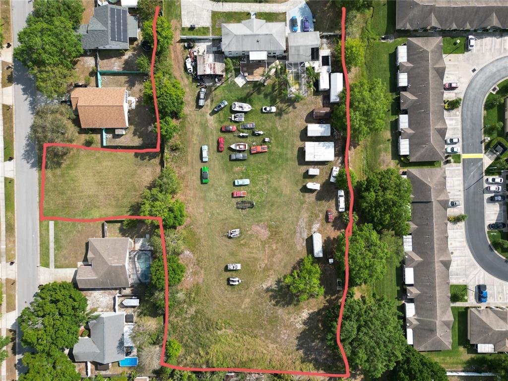 an aerial view of multiple house