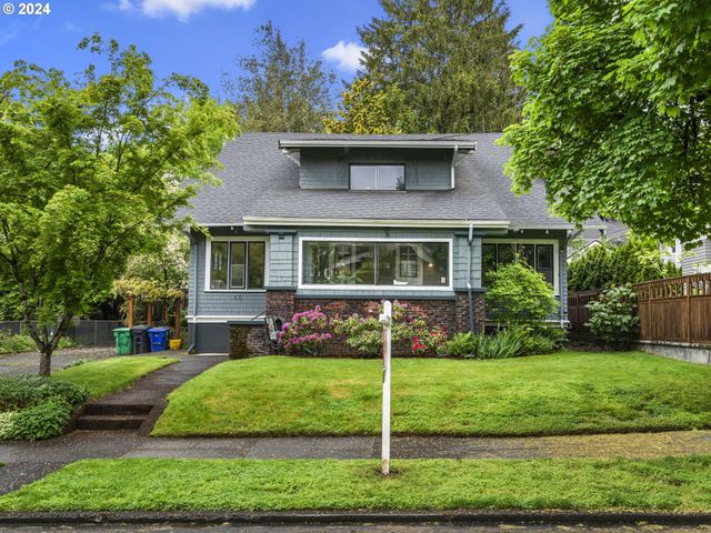 $998,000 | 2625 Northeast 18th Avenue | Irvington