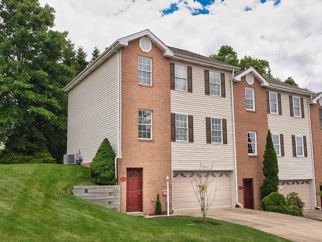 $329,000 | 5517 Worthington Court | Allegheny-West