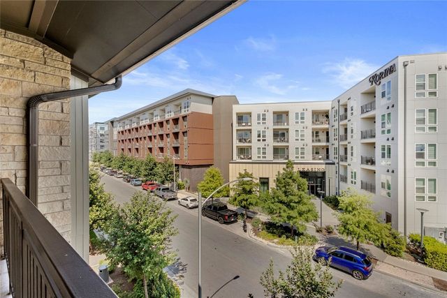 $675,000 | 4501 Jackson Avenue, Unit 5304 | Rosedale