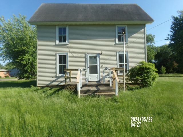 $44,700 | 513 East 3rd Street | Prophetstown