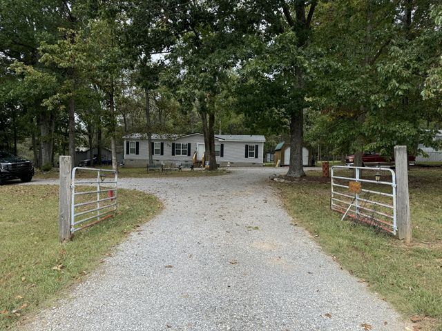 $329,000 | 5555 Carthage Highway