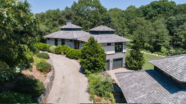 $3,100,000 | 13 No Bottom Ridge Road | Westerly