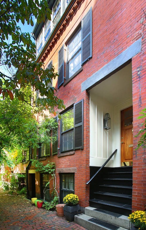 Beacon Hill Boston Neighborhood Guide - Compass