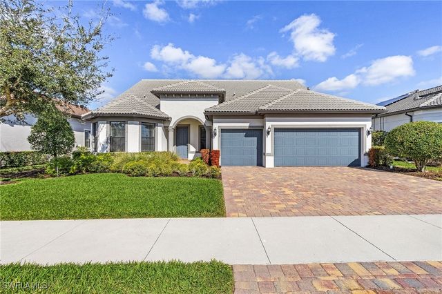 $1,325,000 | 9532 Greyhawk Trail | Greyhawk at Golf Club of the Everglades