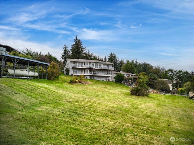 $1,300,000 | 4111 R Avenue | Hillcrest