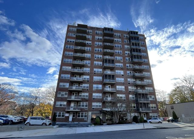 $104,000 | 385 McLean Avenue, Unit 12G | McLean Heights