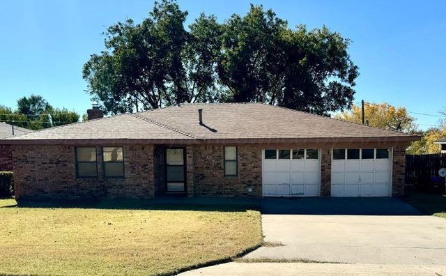 $170,000 | 207 Caprock Street | Borger