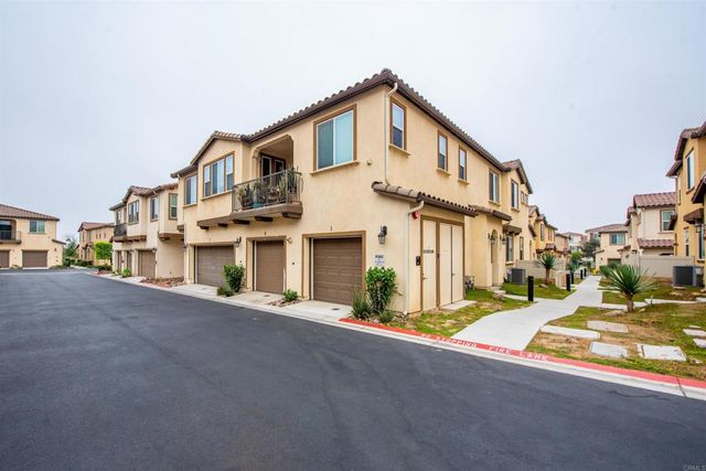 $699,900 | 1712 Cal Orchid Place, Unit 2 | Otay Ranch