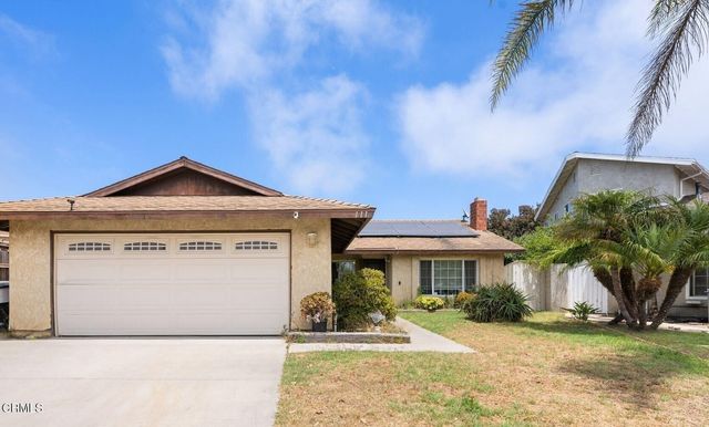 $765,000 | 111 Carlisle Court | South Central Oxnard