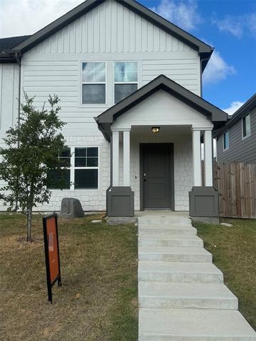 $2,535 | 1321 Good Lane | Denton