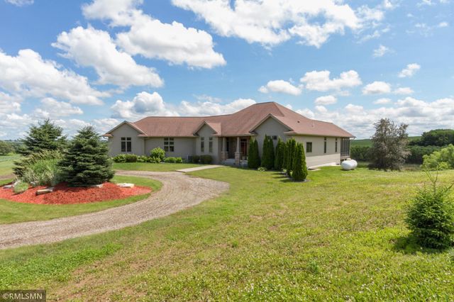 $1,100,000 | 62997 430th Avenue | Chester Township - Wabasha County