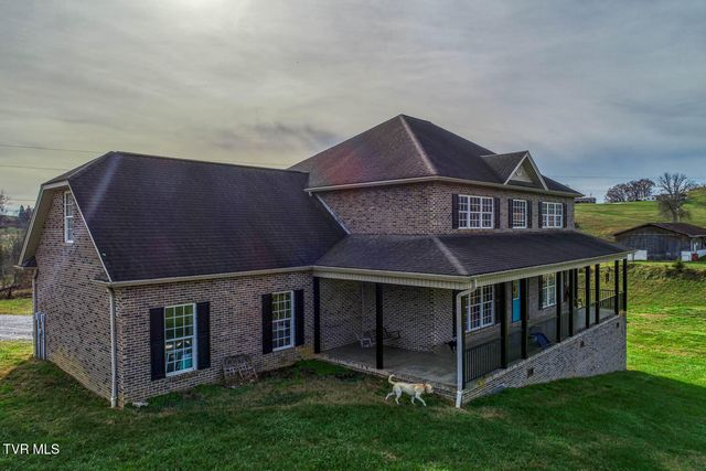 $489,000 | 321 Cross Valley Road