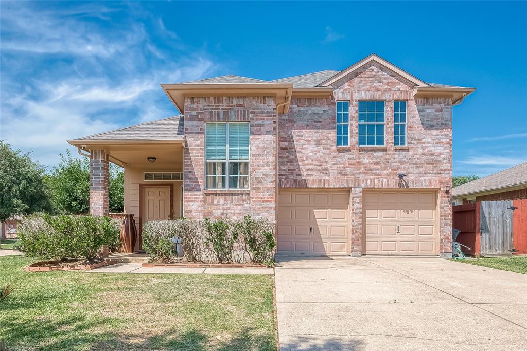 Welcome to 4603 Daisy Meadow Drive, Katy, Texas, 77449. This delightful 4-bedroom, 2/1-bathroom residence is nestled in a peaceful neighbourhood and offers the perfect blend of comfort, style, and convenience.