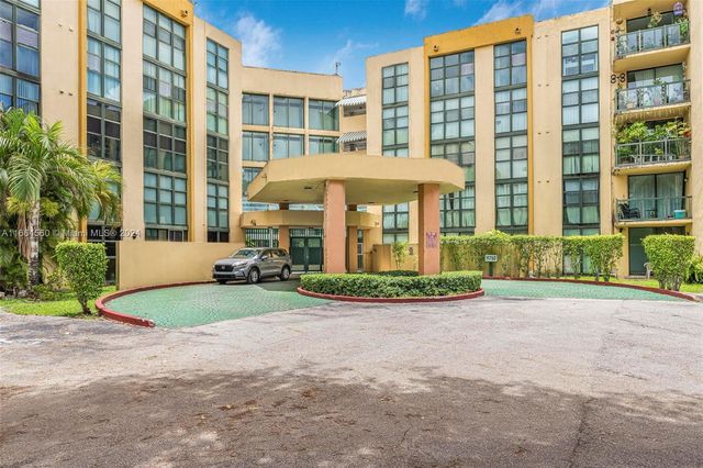 $270,000 | 11750 Southwest 18th Street, Unit 2031 | International Park