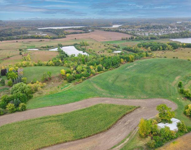 $7,900,000 | 8577 Tellers Road | Laketown Township - Carver County