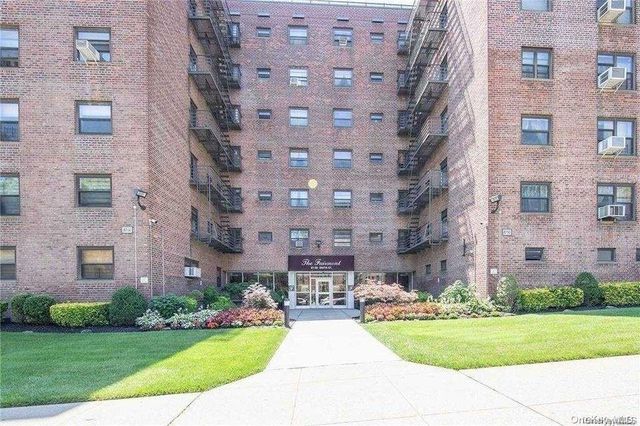 $249,000 | 87-50 204th Street, Unit A66 | Holliswood