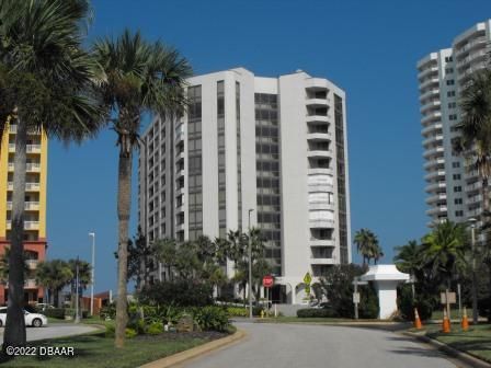 $2,400 | 2917 South Atlantic Avenue, Unit 1207 | Daytona Beach Shores