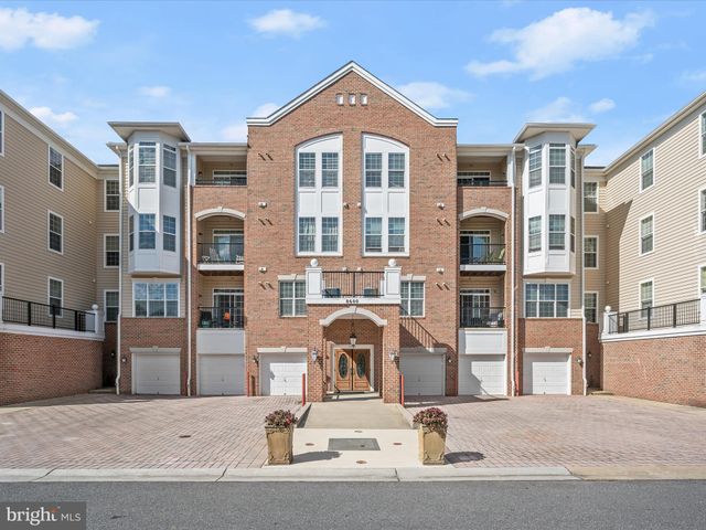 $369,000 | 8600 Roaming Ridge Way, Unit 406 | Odenton