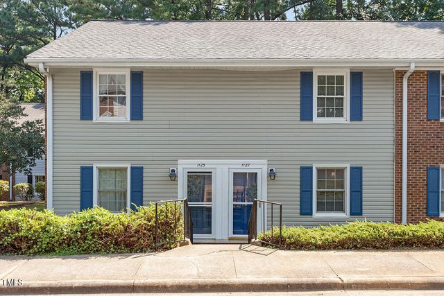 $269,900 | 1127 Nottingham Circle | Chase I Williamsburg Manor