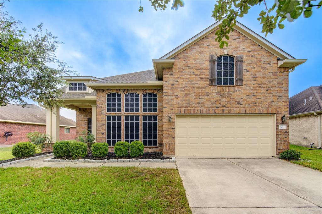 Welcome to this Gorgeous two story brick 5 bedroom 3.5 bath home situated in sought after Southfork Subdivision.  New Roof August 2024, New gutters as of March 2022, and recently replaced water heater. Spacious and open floorplan throughout!