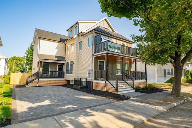 $2,819,000 | 26-28 Foster Street | East Arlington