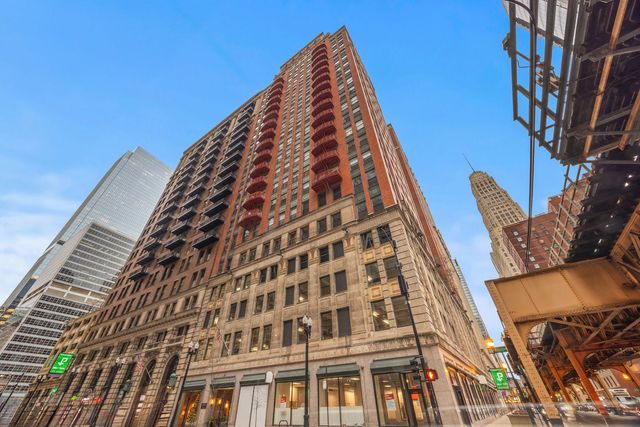 $2,345 | 208 West Washington Street, Unit 1407 | The Loop