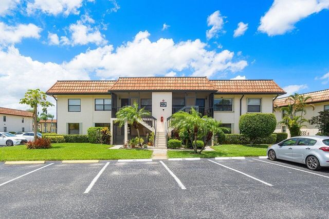 $3,000 | 7178 Golf Colony Court, Unit 202 | Lucerne Lakes