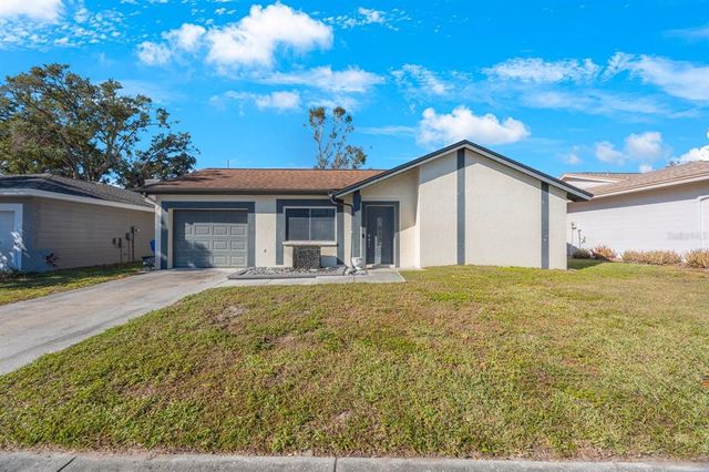 $339,000 | 1722 West Groveleaf Avenue | Palm Harbor