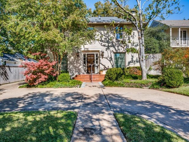 $1,299,000 | 5329 West University Boulevard | Dallas