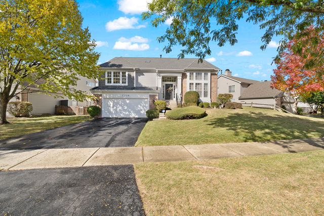 $485,000 | 7234 Dada Drive | Gurnee