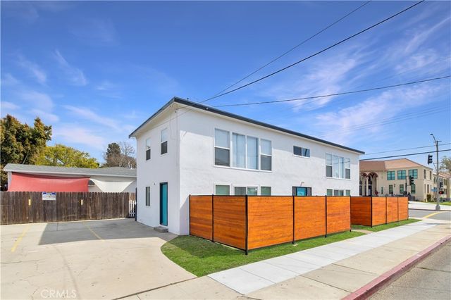 $1,700,000 | 1000 Ximeno Avenue | Eastside-Circle Area