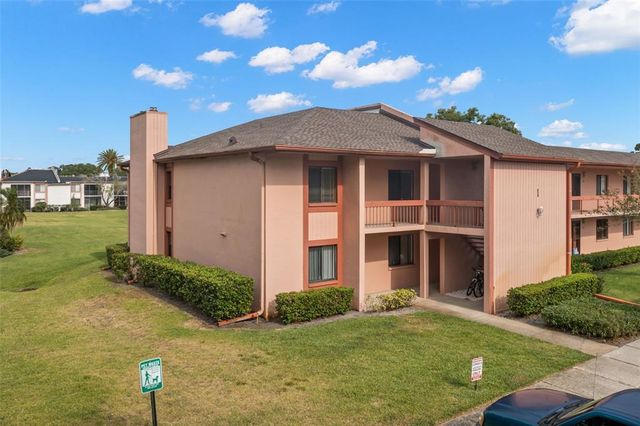 $244,900 | 102 Lakeside Drive, Unit 5 | East Lake Woodlands