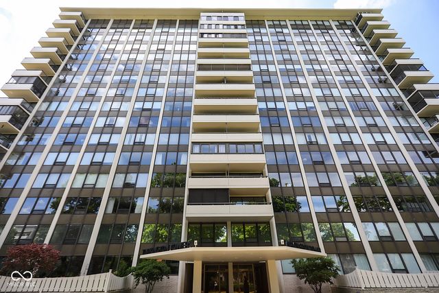 $215,000 | 4000 North Meridian Street, Unit 2H | Tarkington Tower