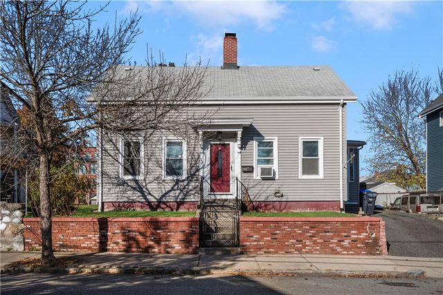 $349,900 | 33 Harrison Street | Woodlawn