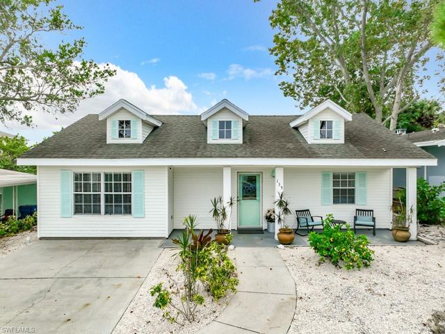 $550,000 | 135 Florida Boulevard | Palm Harbor