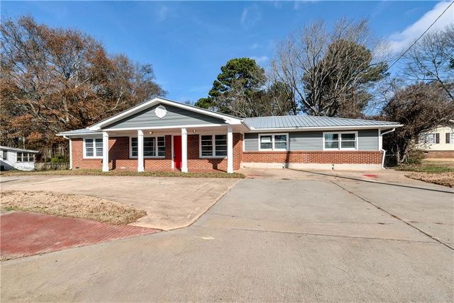 $475,000 | 4251 Hamilton Mill Road | Buford