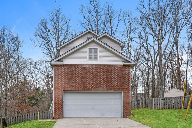 $2,375 | 5507 Knollcrest Court | Farmingham Woods