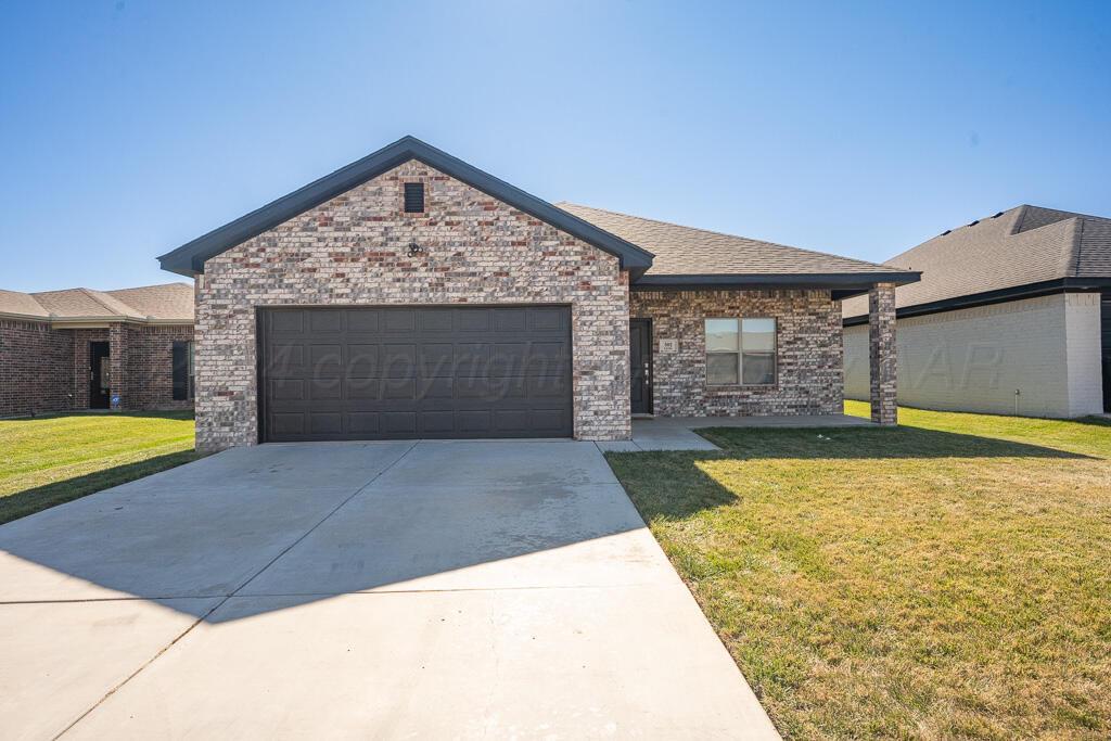 a view of front door and entertaining space