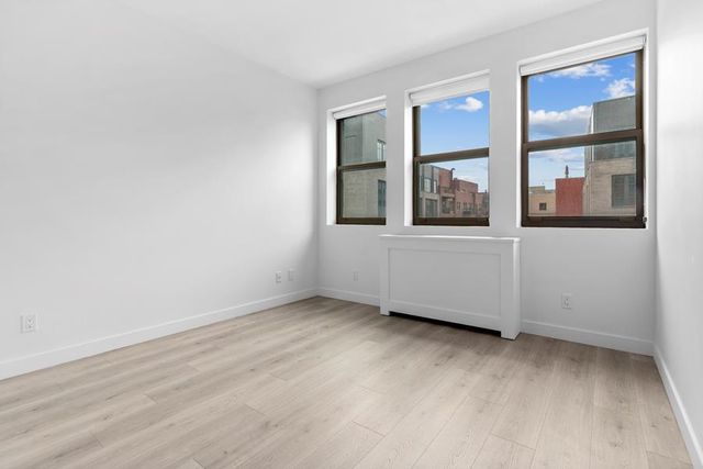 $3,100 | 31-07 38th Avenue, Unit 53 | Long Island City