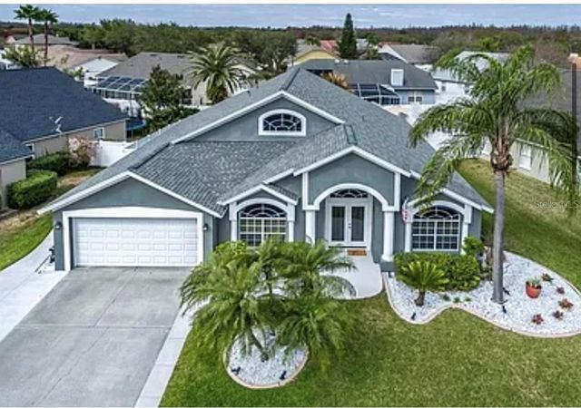 $570,000 | 18534 Kingbird Drive | Calusa