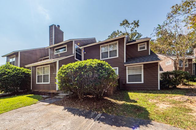 $1,750 | 124 Luden Drive, Unit B | Summerville