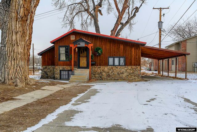 $250,000 | 25 North 2nd Street | Greybull