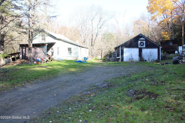 $89,900 | 133 Hall Road | Worcester