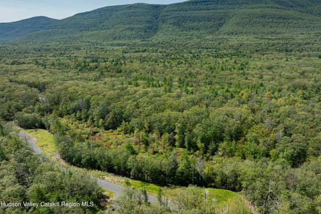 $499,000 | 0 Acorn Trail Terrace | Saugerties