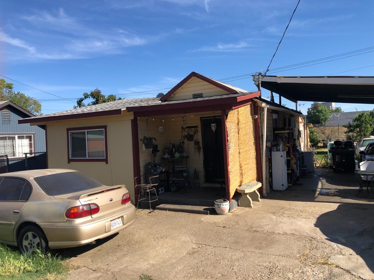 a car parked in front of a house