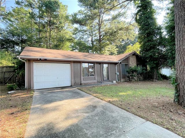 $175,000 | 33 Drew Court | Gatewood