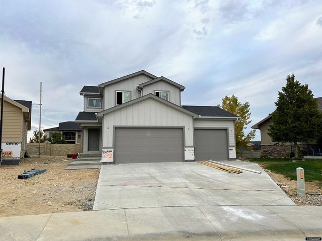 $445,900 | 832 Cheney Loop | Blackmore Vista